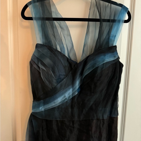 Rene Ruiz Organza Dress - Picture 2 of 10